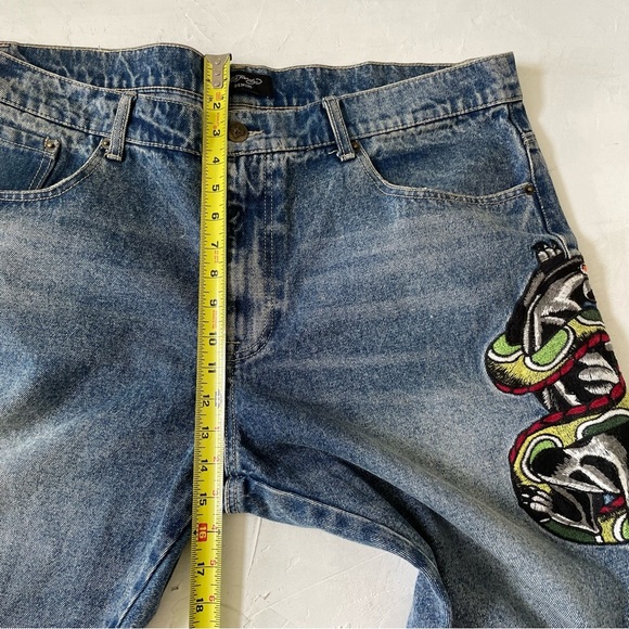 Ed Hardy Panther Snake Denim Shorts Medium Wash Size 38 - Picture 10 of 11